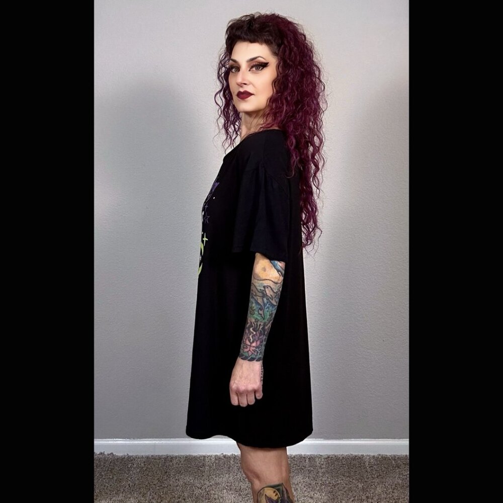 KillStar NWOT Everything is Better with Magic Sleep Tee Witch Goth Whimsigoth M - Picture 5 of 11